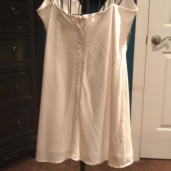 Express Tank Top Medium - Picture 2 of 2